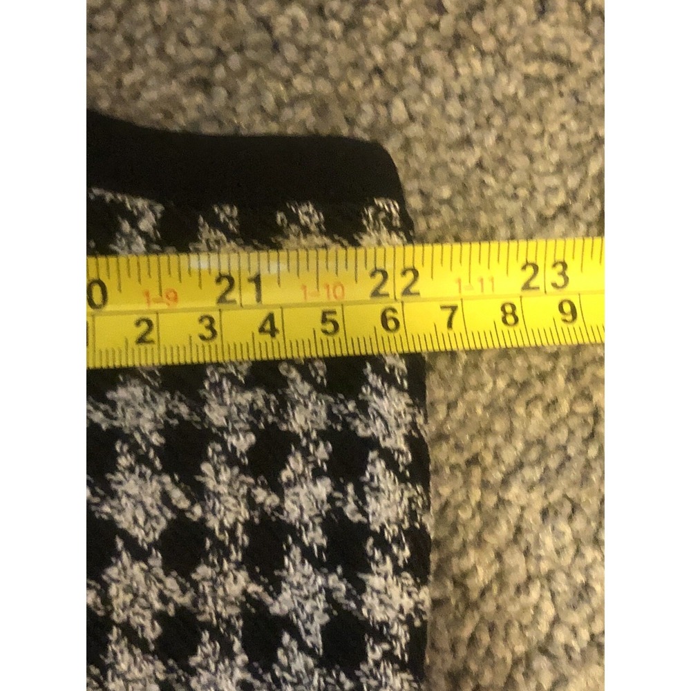 CJ Banks X (14) - Sleeveless Vest/Sweater Open Front Cardigan - Drapes Black & - Picture 11 of 12